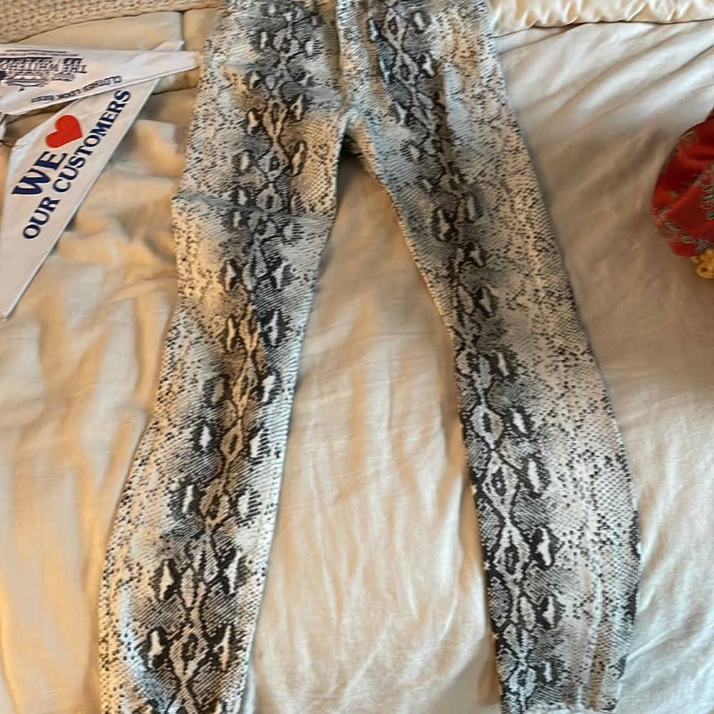 Zara premium denim snake skin jeans size 2 worn twice